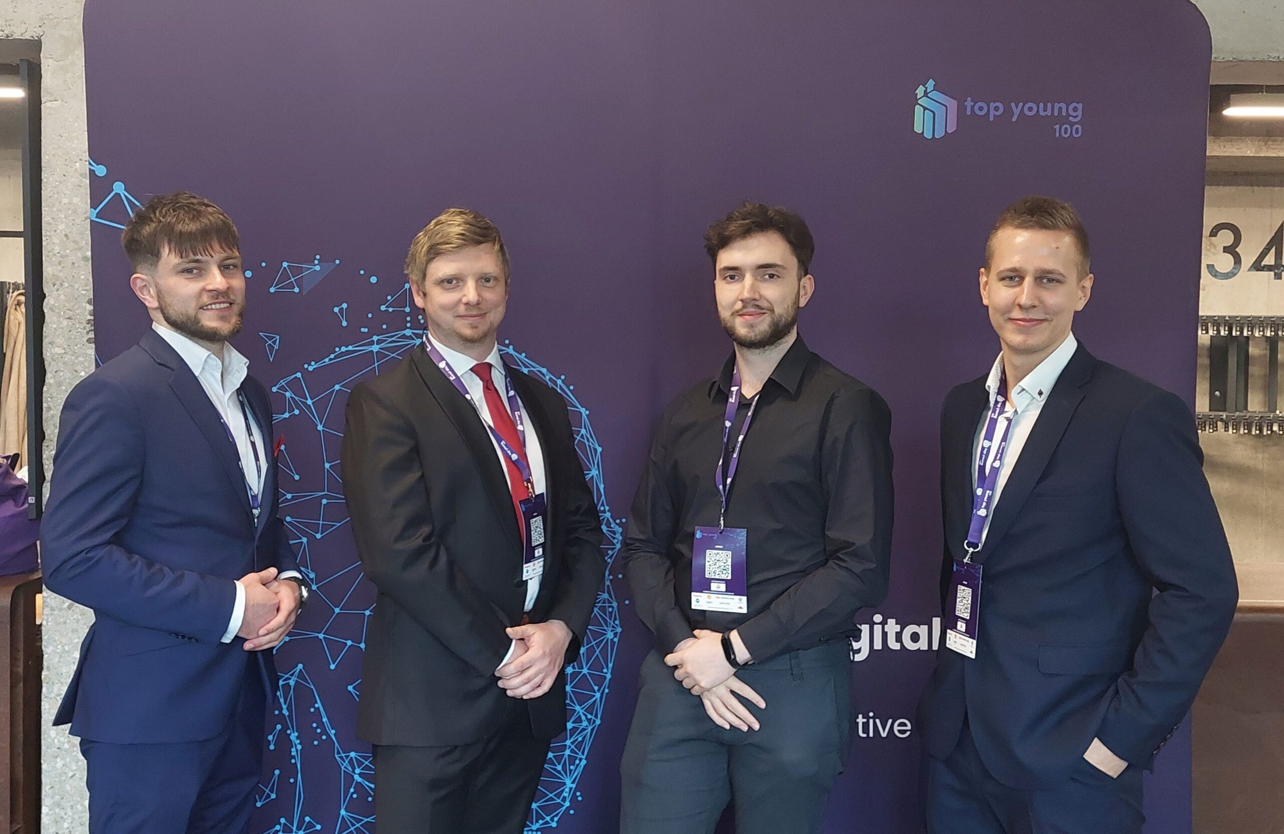 Studenci z WM w gronie najlepszych  –  Top Young 100