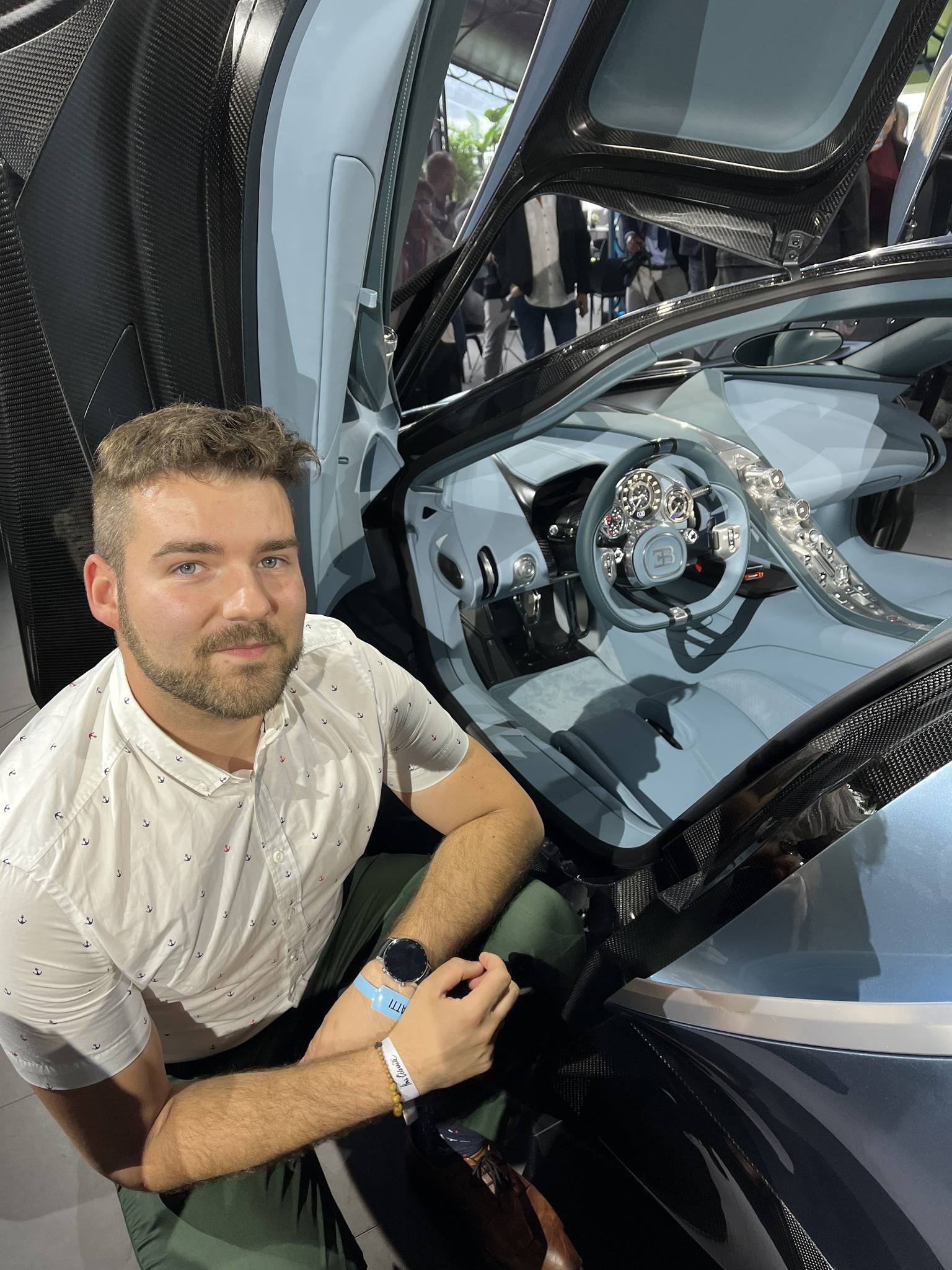 Nasz pracownik i absolwent projektował karoserię pojazdu Bugatti